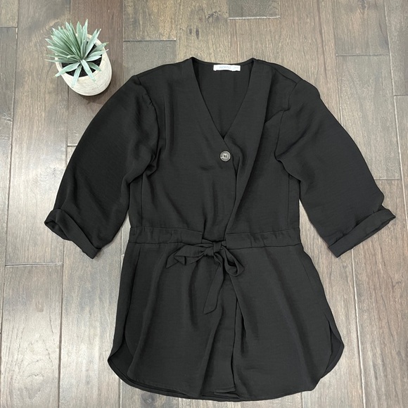 🌸 3/$25 Ricki’s | Black Tunic Blouse - Picture 1 of 6